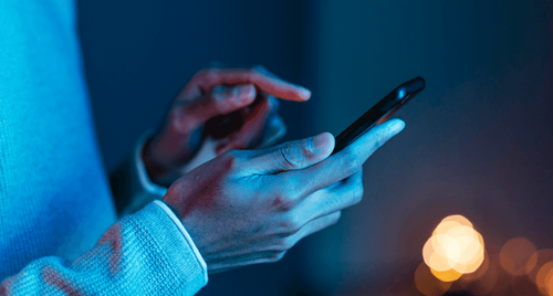 Android vs. iOS: Uncovering Distinctions and Advantages in Android Phones